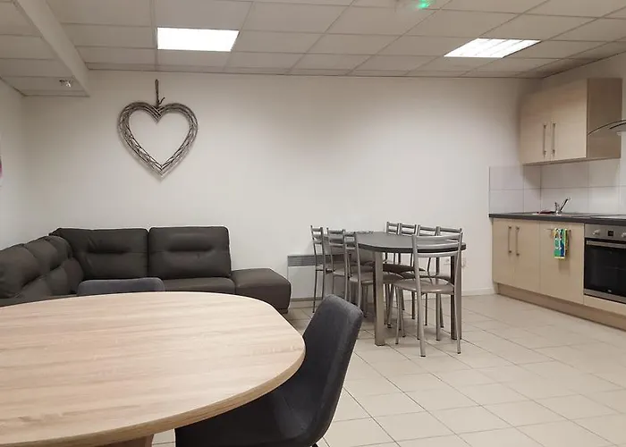 Grand Format Apartment