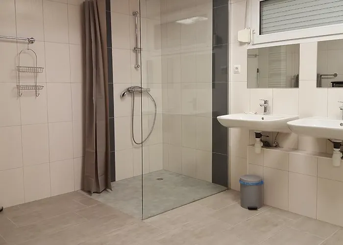 Grand Format Apartment